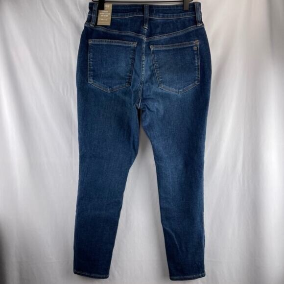 Madewell Petite Curvy High-Rise Skinny Jeans in Lanette Wash - Picture 3 of 12